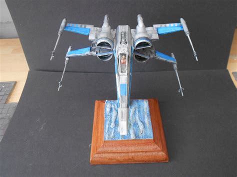 Star Wars Blue Squadron Resistance X Wing Fighter Bandai