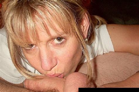 Amateur Blonde Milf Lingerie 5acb148acde4a 1600x1200 Porn Pic