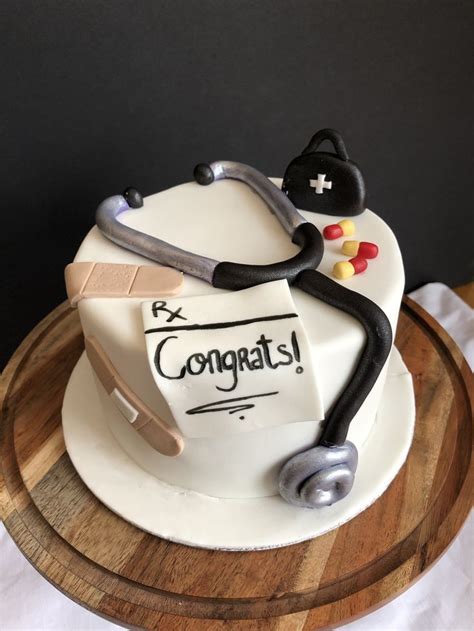 Doctor Themed Cake With Stethoscope