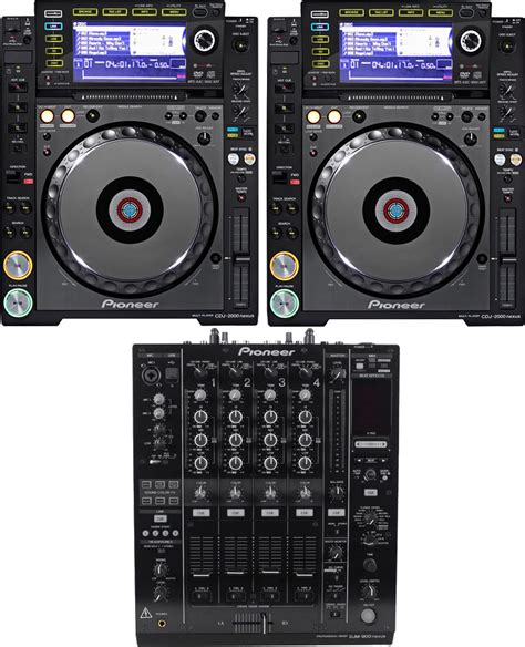 PIONEER PAIR CDJ 2000 NXS NEXUS DJ CD PLAYERS DJM 900 NEXUS MIXER