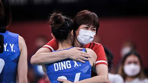 "Move forward, fight on": Lang Ping's last advice to China players