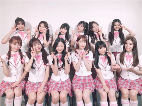 ‘프로듀스 48 아이즈원 완전체 단체사진 첫 공개 “좋은 모습 보여드리겠다”