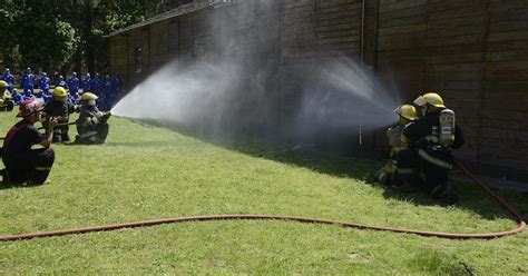 Punto Cero Hacia El Futuro Simulacro De Incendio Para Cadetes De