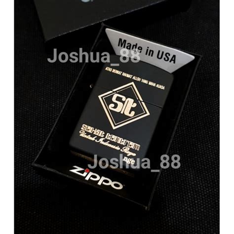 Jual Zippo Custom Ukir Korek Api Logo Sehat Tentrem ST Black Matte