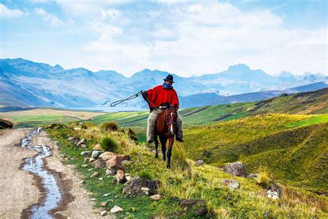 Where to experience traditional Otavalo culture in Ecuador - Wanderlust