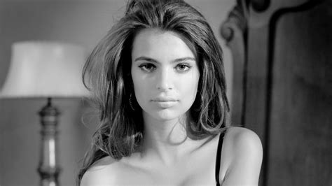 Face Emily Ratajkowski Model Women Brunette Rare Gallery