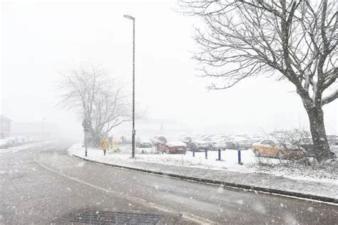 Latest List Of School Closures In Derbyshire As Heavy Snow Rolls In