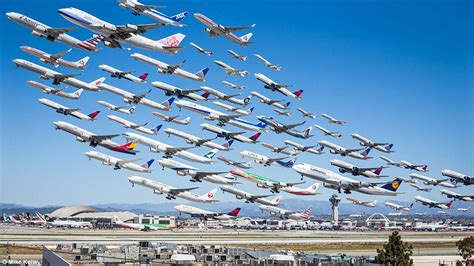 Photographer Captures Eight Hours Of Take Offs At Lax Airport In One