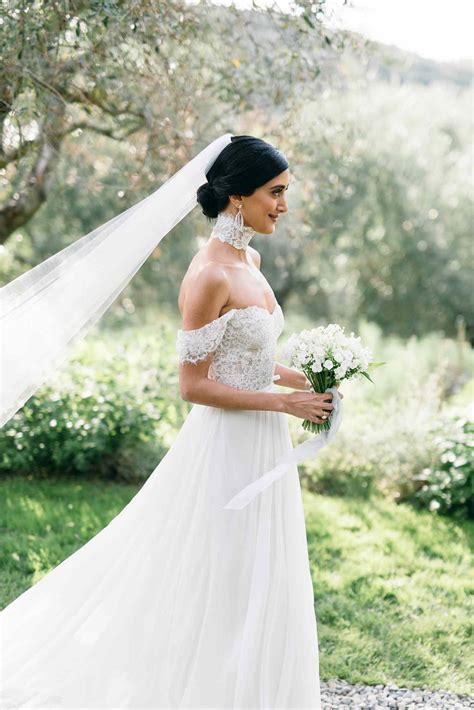 Wedding hairstyles with veil 60 photos - Astyledwedding.com