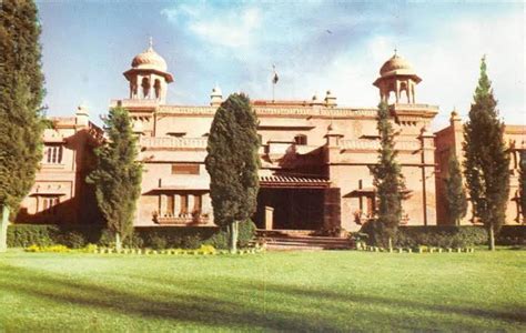 Peshawar Museum || History And Archeology