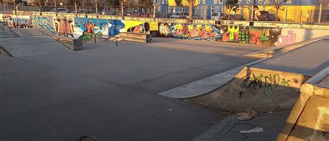 Skatepark Figueres Inseguridad Skateboarding