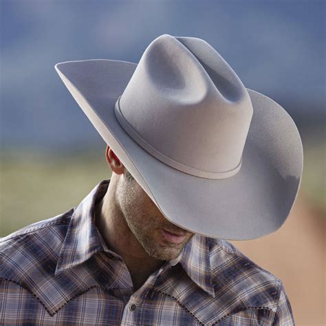 Get Western Style With Our Cutter Crease Cowboy Hat Todes