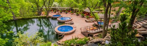 Ojo Santa Fe Spa Resort Secluded Resort In New Mexico Santa Fe Resorts Santa Fe Spas