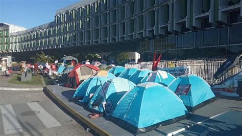 Em Greve H Quase Meses Professores De Universidades Estaduais