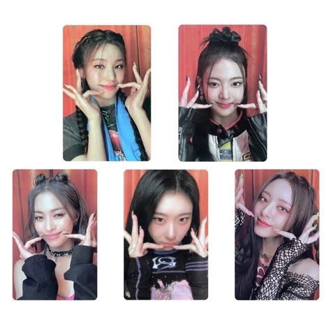 Kpop Fashion On Twitter Itzy Cheshire Official Photocard Limited