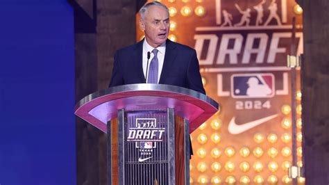 2025 MLB Draft MLB Pipeline Releases Top 100 Overall Prospect Rankings