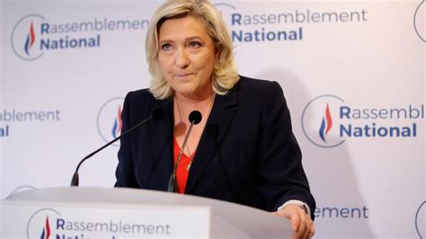 La Derecha Tradicional Planta Cara A La Ultraderecha De Le Pen En Las