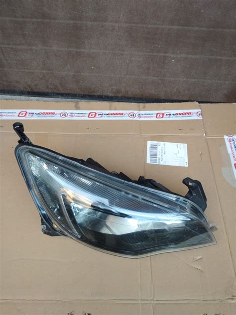 Opel Astra J lampa prawy przód 1EG01001116 IV Chojnice Ogłoszenie