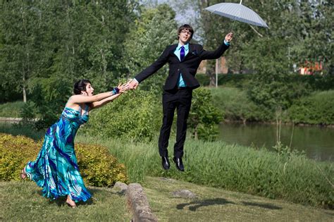 Funny Prom Pictures | Awkward and Bad Prom Photos