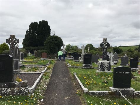 Ballinakill Graveyard Dans Charleville County Cork Cimetière Find A