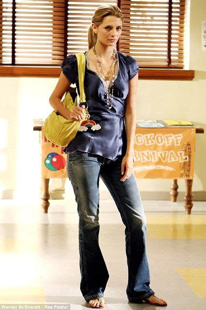 If The Oc Was Your 2000s Fashion Inspiration You Need To See This