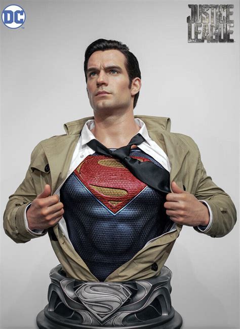 Infinity Studio Justice League Superman Henry Cavill Life Sized 1 1