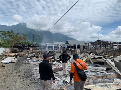 Polres Jayapura Selidiki Penyebab Terbakarnya Pasar Baru Sen