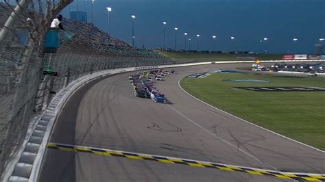 Nascar Craftsman Trucks On Twitter Trouble On The Restart Multiple