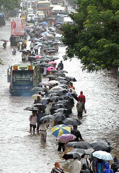 Maharashtra Rains Dead Evacuated