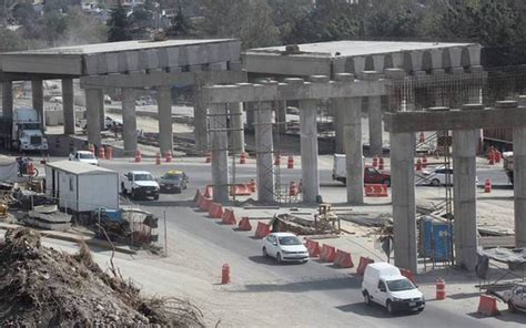 Anuncian reducción de carriles en el entronque de Amalucan El Sol de