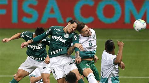 Atuações ENM Gustavo Gómez marca mas Palmeiras pouco produz confira