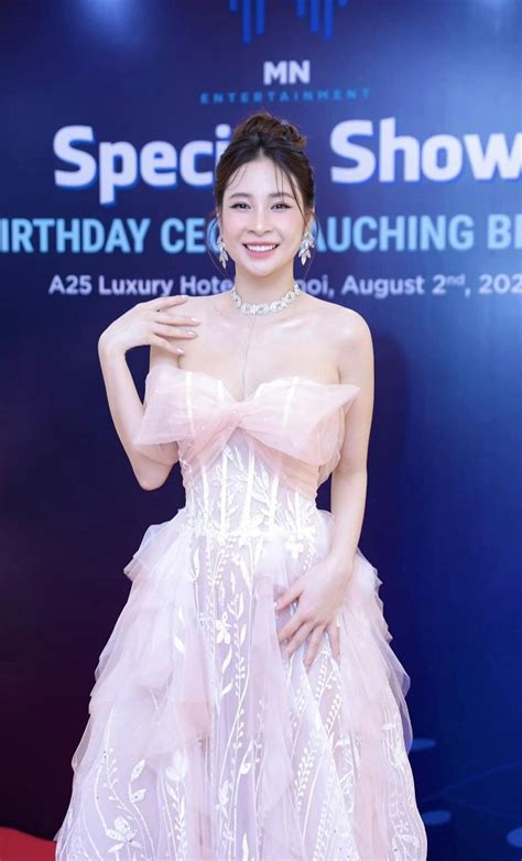 90 Ảnh hotgirl Hương Mai bikini khoe dáng nuột nà mới nhất