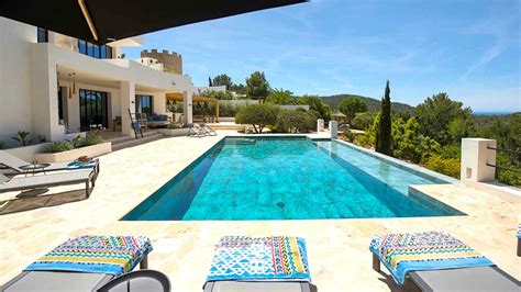 Ibiza luxury villas | 5 incredible places you can rent now