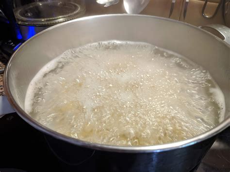 Macarrão Grão de Bico e Bacalhau Iguaria Receita e Culinária