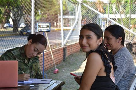 Colombian Women Return To Military Service After More Than Years