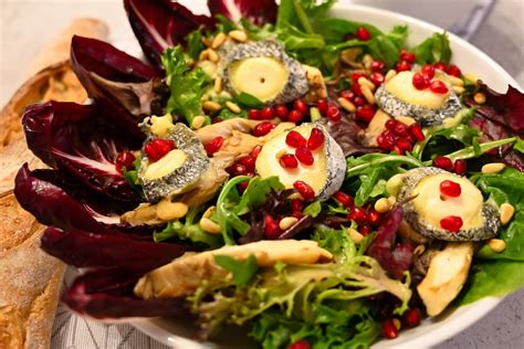 Salat Mit Ziegenk Se Austernpilzen Granatapfel Pinienkernen