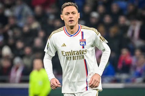 Ol Nemanja Matic Revient Sur Son Bras De Fer Avec Rennes Parti De