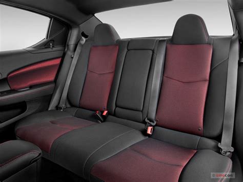 2012 Dodge Avenger: 29 Interior Photos | U.S. News