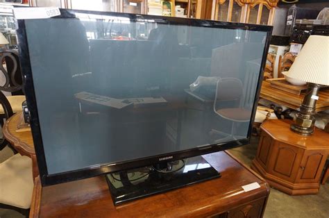 SAMSUNG 43" PLASMA TV - Big Valley Auction