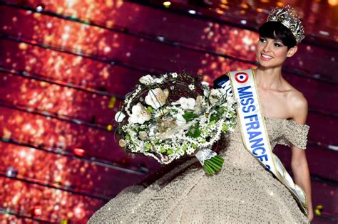 Miss France 2024 qui est Eve Gilles la première gagnante aux cheveux