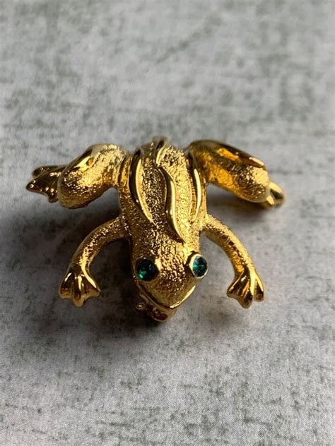 Vintage Napier Frog Brooch Gem