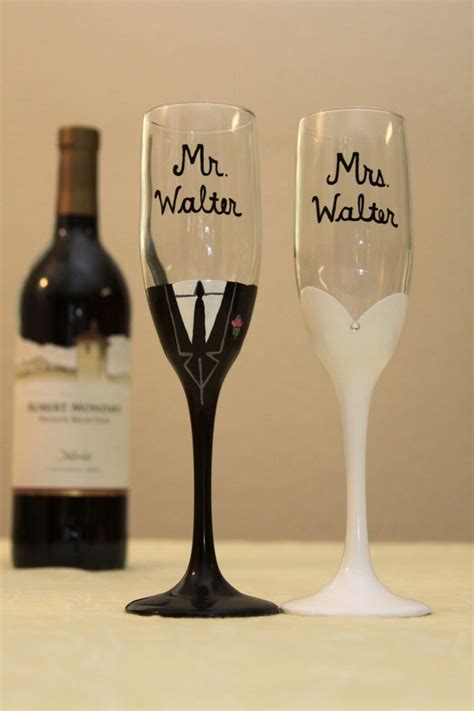 Mr And Mrs Personalized Champagne Flutes By Artsyash101 On Etsy