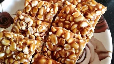 Mungaphali Or Gur Ki Chikki Banane Ka Aasan Tarika How To Make