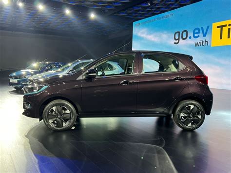 Tata Tiago Ev Bookings Commence In India Introductory Prices For First 10 000 Customers Only