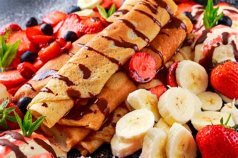 Crepes De Helado Y Frutas Recetinas