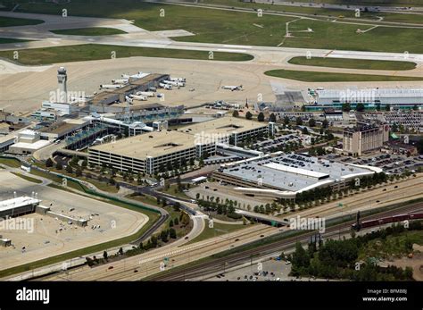 terminal  cleveland airport  mikayla whish blog