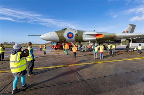 Vulcan XH558 Engine Ground-Run Experience - 20 November 2022 - Vulcan ...