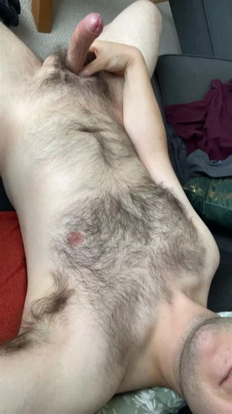 Hairy Gaymer Here Who Likes Nudes Gaymersgonewild NUDE PICS ORG