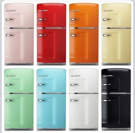 Retro Refrigerators in Various Fun Colors