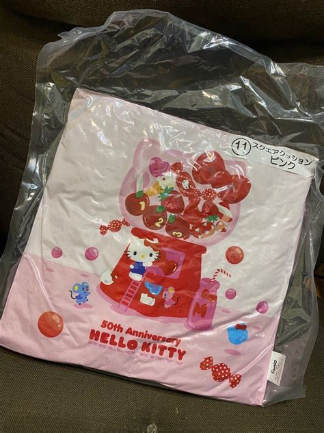 枕頭 日版 Sanrio三麗鷗 Hellokitty一番賞 哩哩扣扣 其他在旋轉拍賣